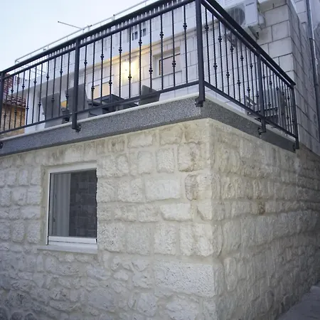 شقة Porto Beach Apartments Seget-Trogir *