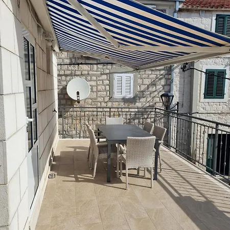 شقة Porto Beach Apartments Seget-Trogir