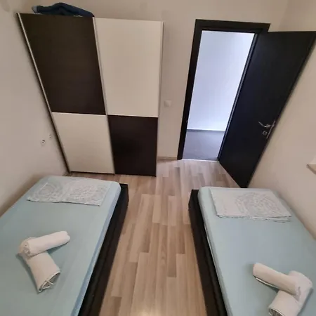 Porto Beach Apartments Seget-Trogir *