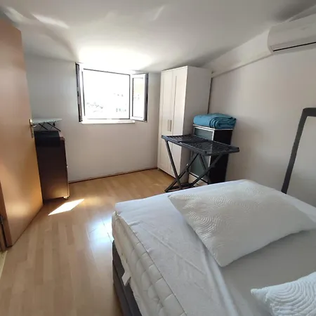 Porto Beach Apartments Seget-Trogir 아파트 트로기르